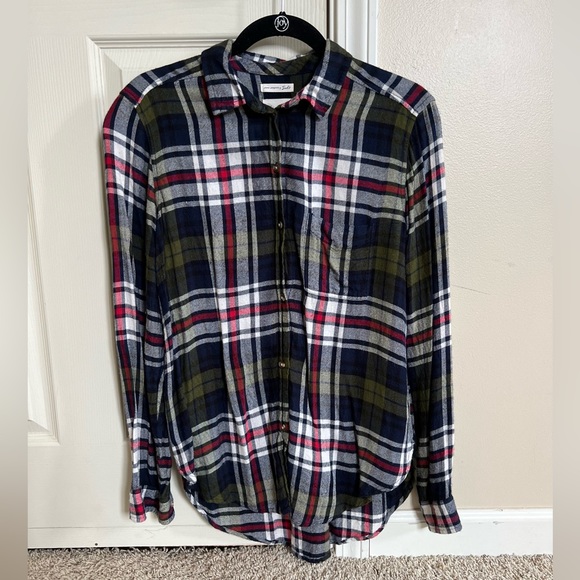 AEO Ahh-amazingly Soft Boyfriend Fit Flannel. Size small. - Picture 1 of 3